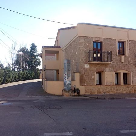 El Manzano Apartment Torre del Compte Екстериор снимка