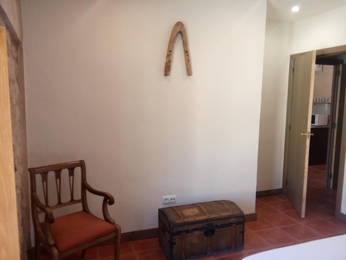 El Manzano Apartment Torre del Compte Екстериор снимка
